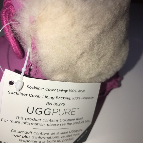 - New Authentic Baby Infant UGG boots, pink, size 2/3 (6-12 months) - Picture 9 of 10